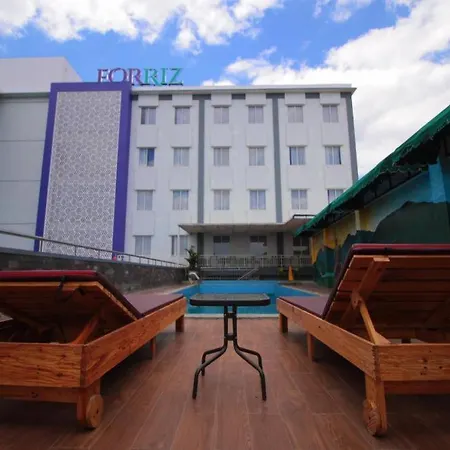 Forriz Hotel Yogyakarta-3
